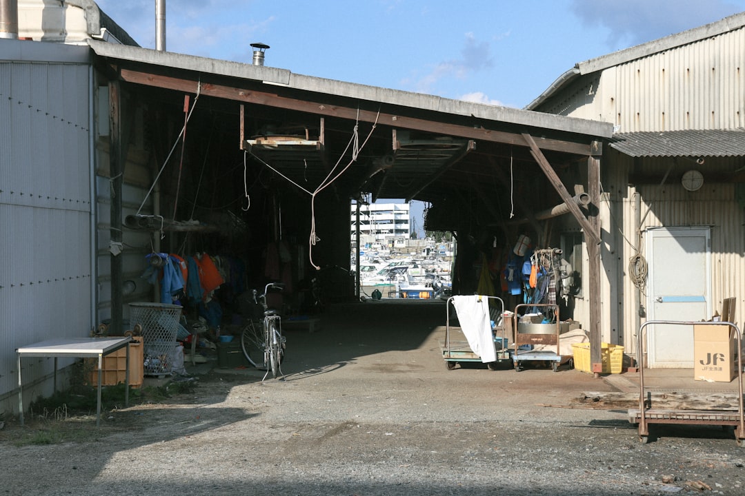 warehouse equipment placement